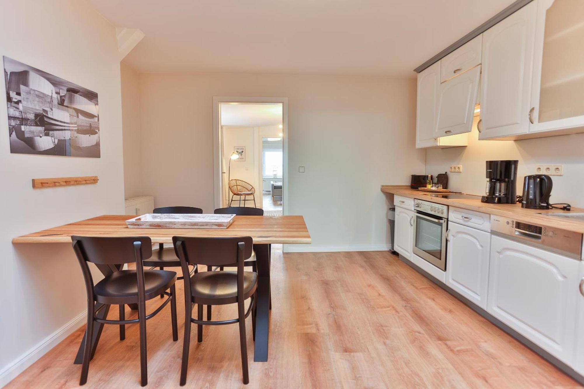 Apartments Am Bahnhof シュトラールズント 部屋 写真