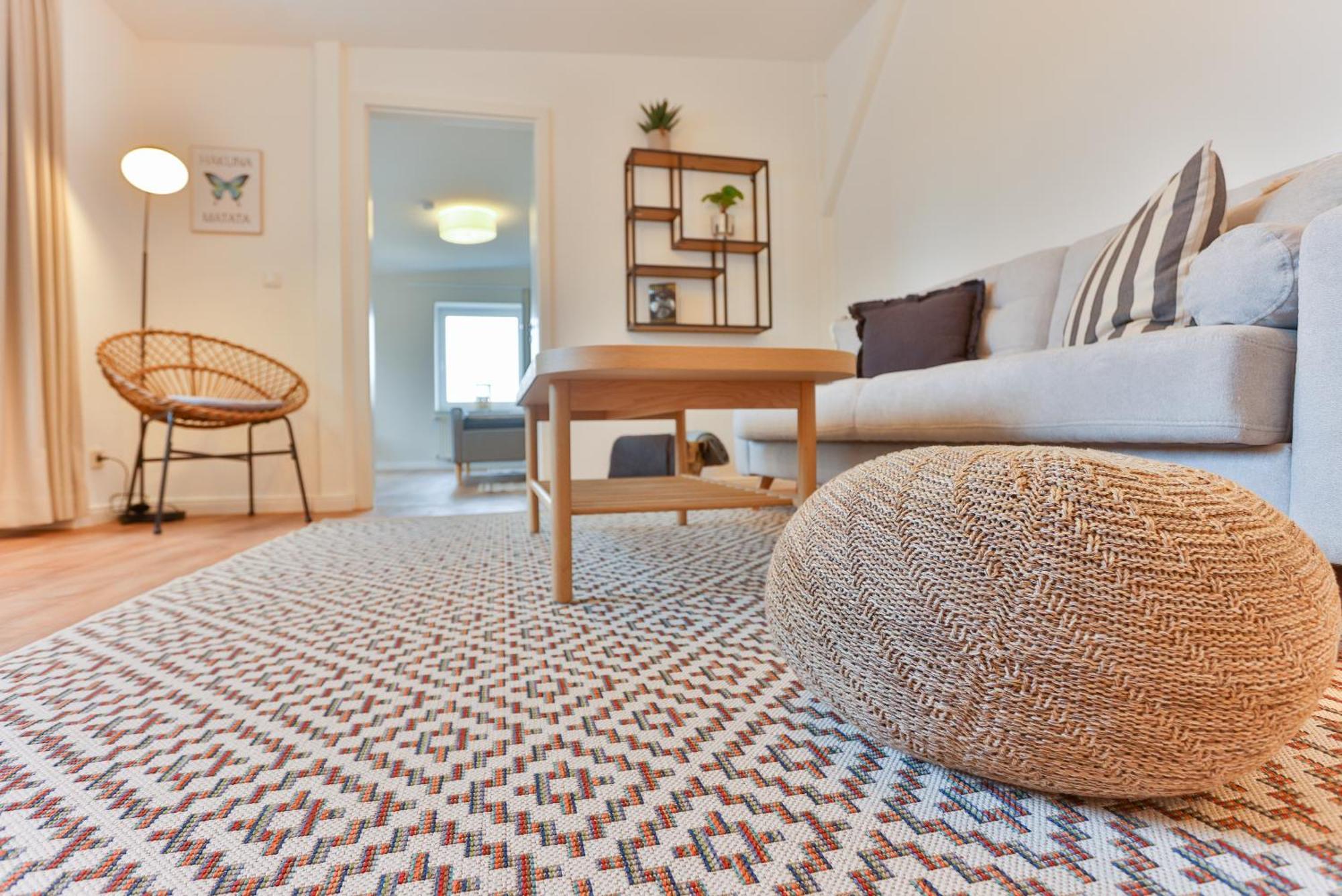 Apartments Am Bahnhof シュトラールズント 部屋 写真