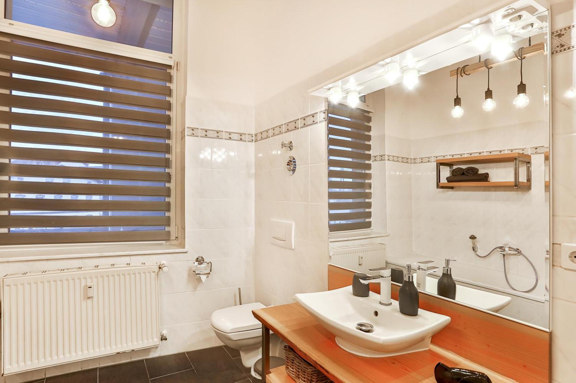 Apartments Am Bahnhof シュトラールズント 部屋 写真