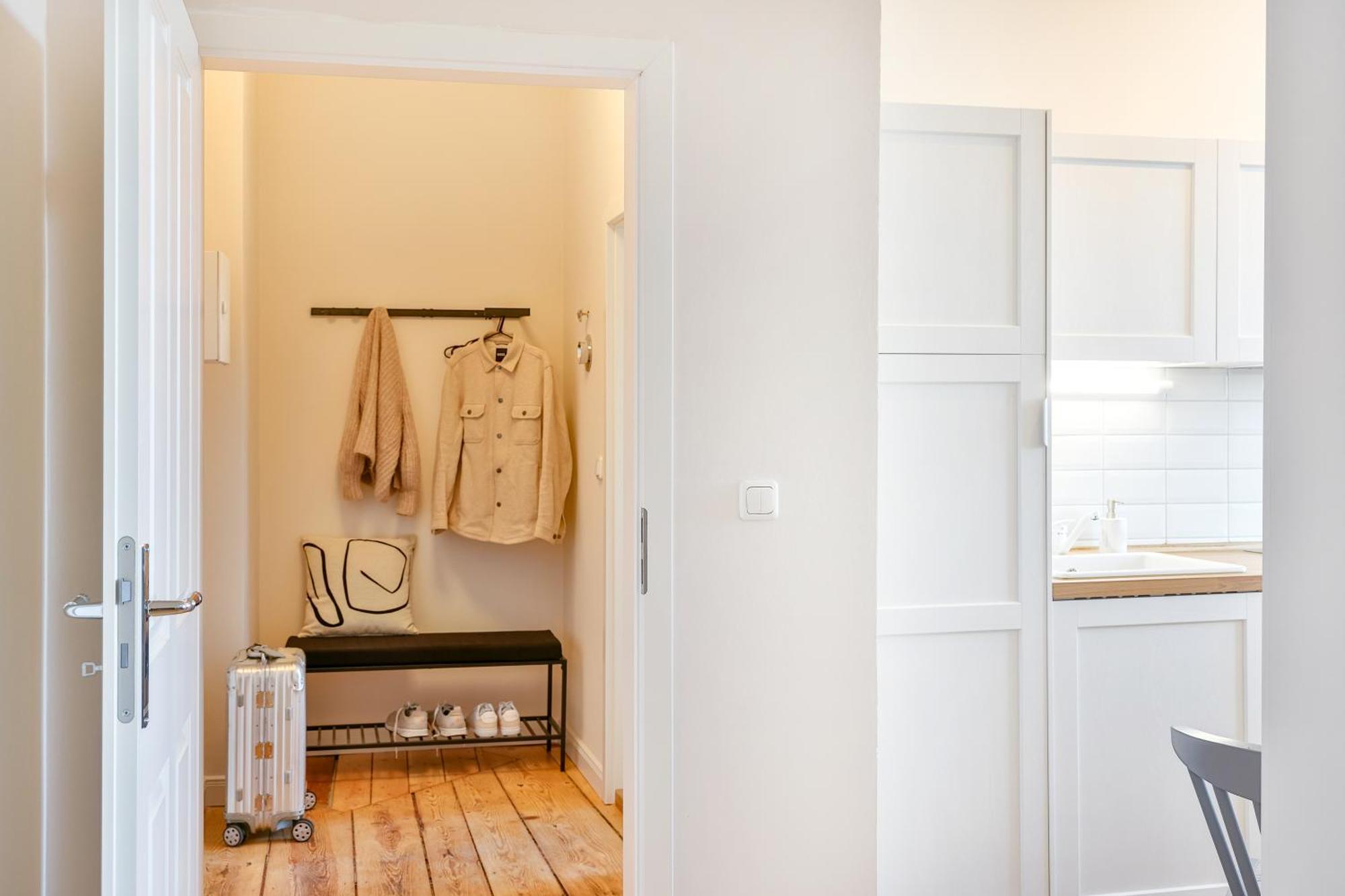 Apartments Am Bahnhof シュトラールズント 部屋 写真